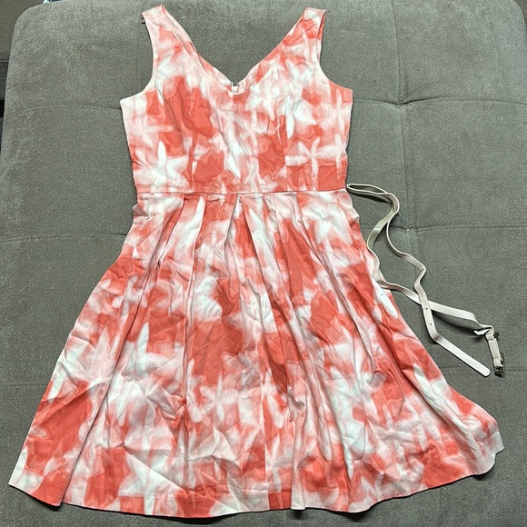 🥰🥰Calvin Klein Pleated V Neck Dress🥰🥰 - Picture 1 of 13